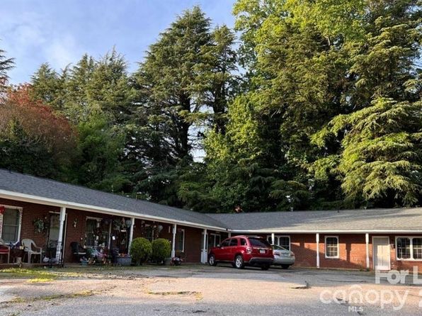 334 Brevard St APT E