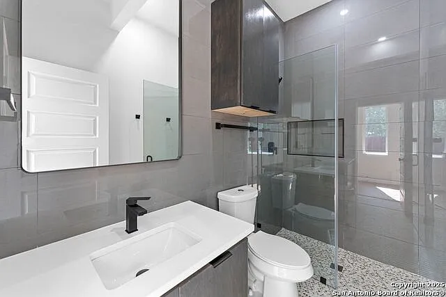 108 Vine St #103 — Photo 5