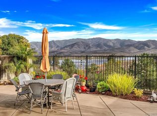 2940 Weeping Willow Rd, Chula Vista, CA 91915