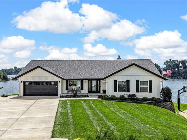 22 Harbor Point Ct, Lake Saint Louis, MO 63367