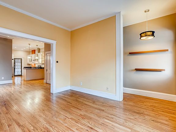 3rd image of 1114 N Corona St #6
