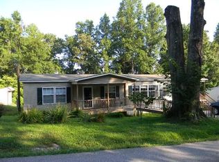 432 Skyline Dr, Harriman, TN 37748