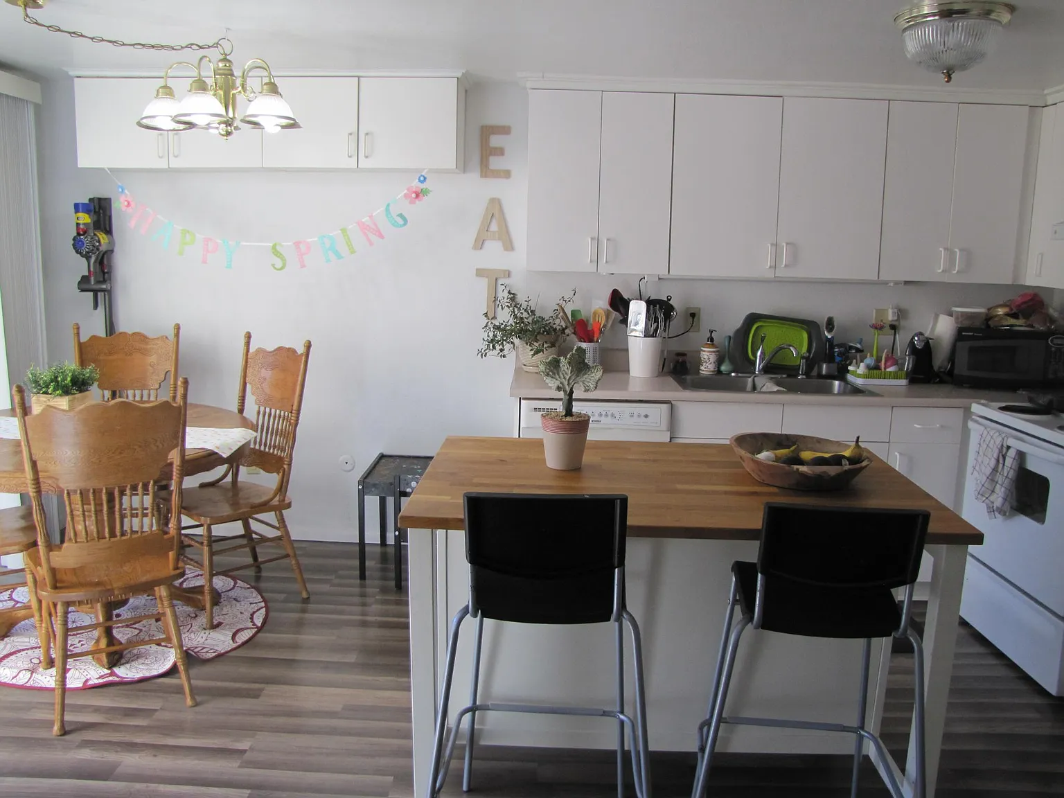 2662 E Easter Ave — Photo 1