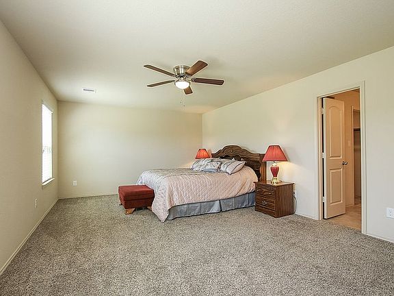 4th image of 9903 Little Walnut Ln