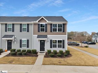 145 Fernside Ct, Greenville, SC 29617