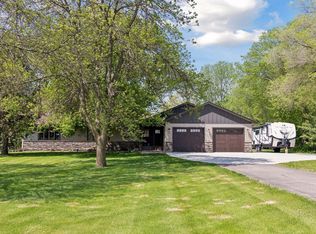 856 190th St, Hammond, WI 54015