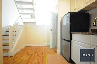 Rented by Bond New York