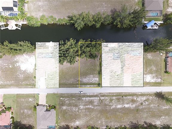 4th image of 1625 NW 39th Ave