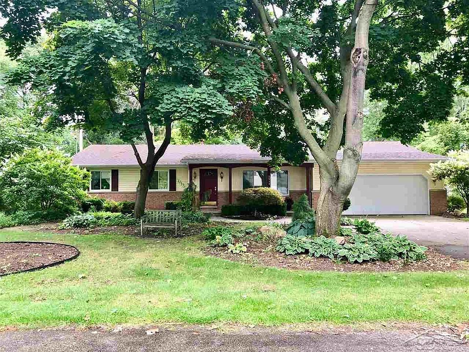 1st image of 5515 Barberry Ln