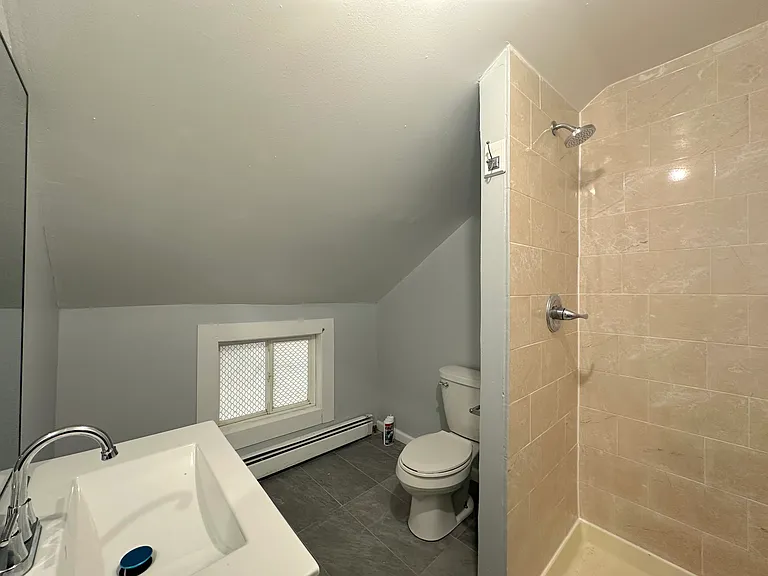 163 Chambers St #4 — Photo 6