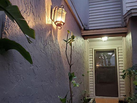4th image of 8734 Jasmine Pond Dr