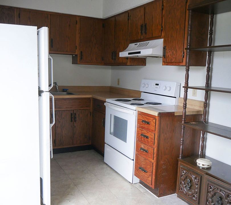 55 St, Camargo, IL 61919 Zillow