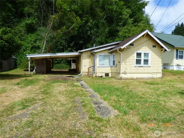 2218 W 5th Street, Aberdeen, WA 98520