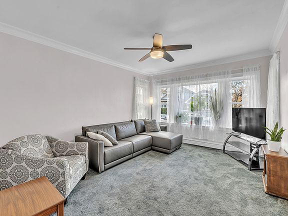 3rd image of 2707 Cuyler Ave