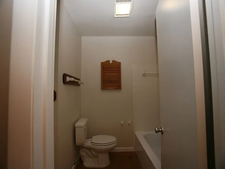 21804 Marlin Ave — Photo 11
