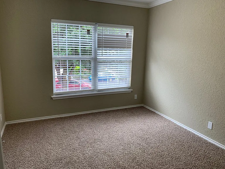 5716 Watercress Dr — Photo 26