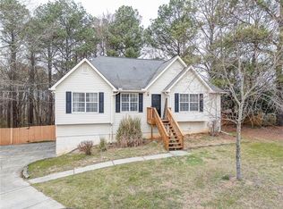 18 Brook Hollow Ln, Cartersville, GA 30121