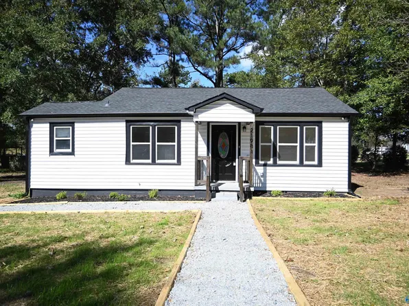 21981 Bean Rd E, Athens, AL 35613