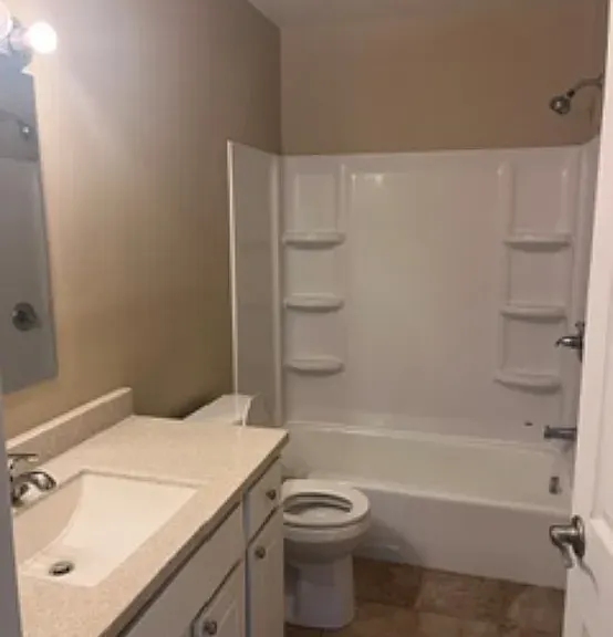 404 Marlboro Ct #404 — Photo 5