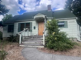 1032 NE D St, Pullman, WA 99163
