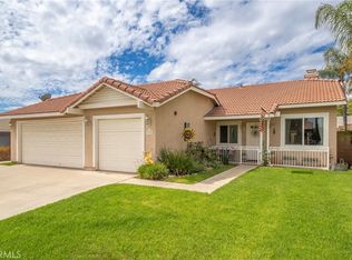 3338 N Silver Berry Dr, Rialto, CA 92377