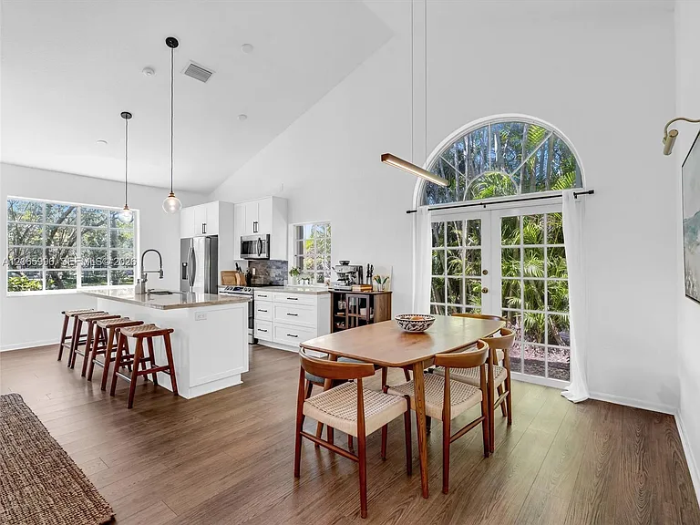 629 Spinnaker — Photo 11
