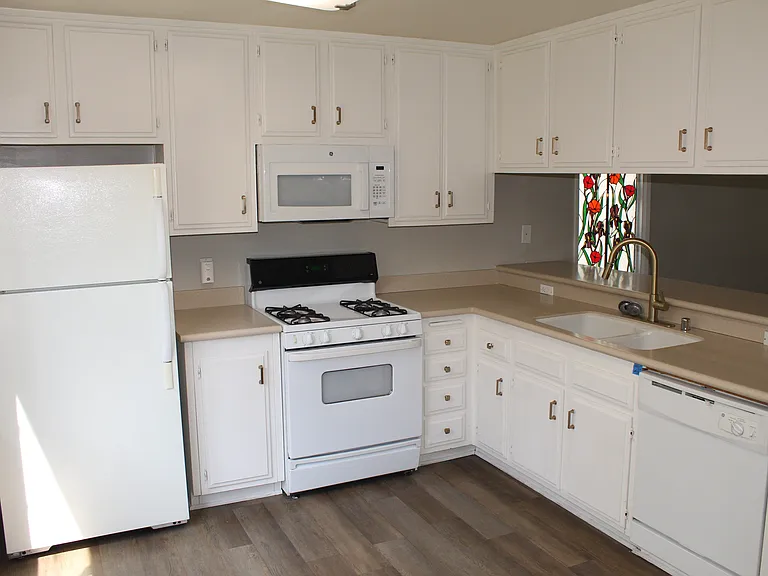 6254 Shoup Ave #1/2 — Photo 10