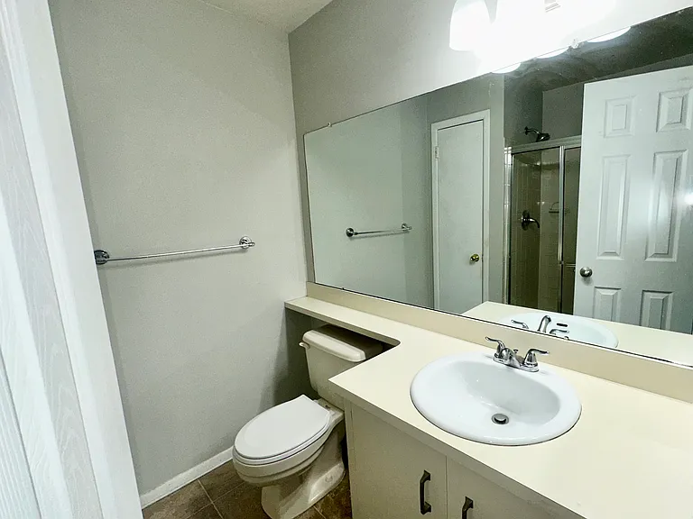 364B Delancey Pl #B — Photo 4