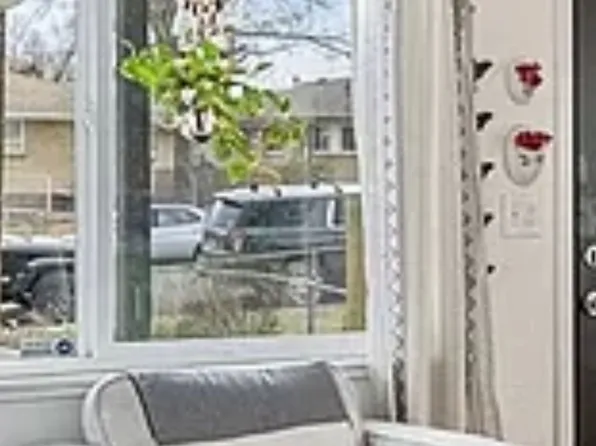 3351 N Jasmine St, Denver, CO 80207