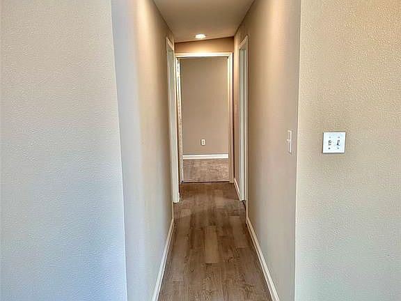 4th image of 2716 Hill Ave Unit C