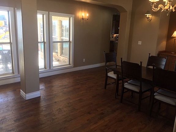5th image of 4565 Mahogany Ln