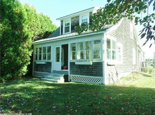 40 Oyster River Rd, Warren, ME 04864