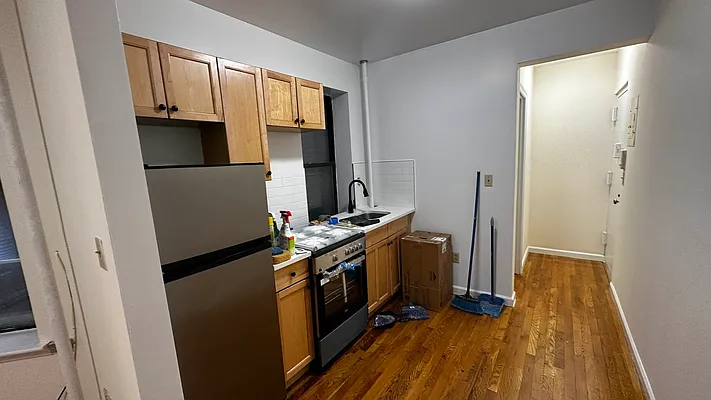 Rented by HOLTON REAL ESTATE INC. | media 2