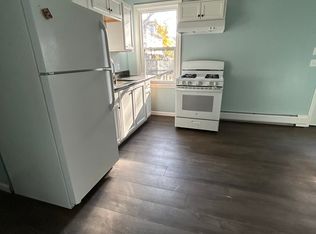 82 Lyman St #1, Pittsfield, MA 01201