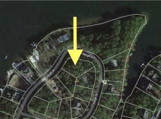 512 Sleigh Dr, Cross Junction, VA