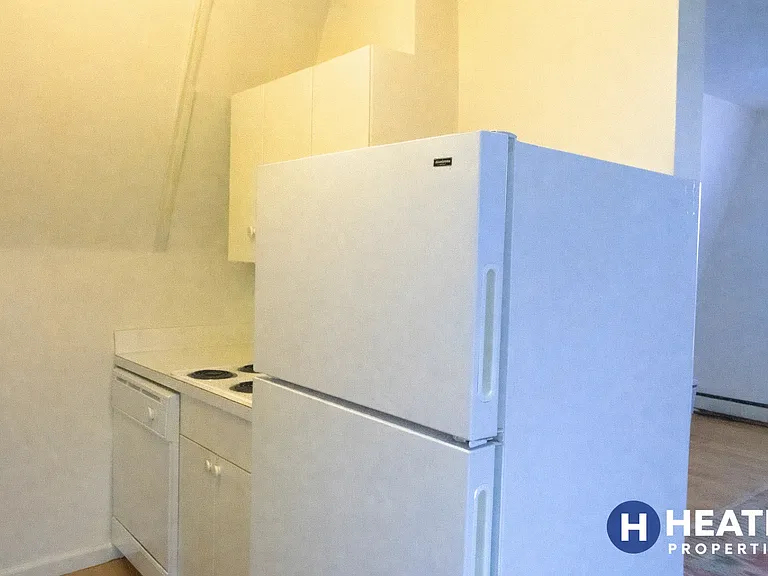 168 Northampton St #4 — Photo 10