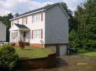 2665 Fairlawn Dr, Winston Salem, NC 27106