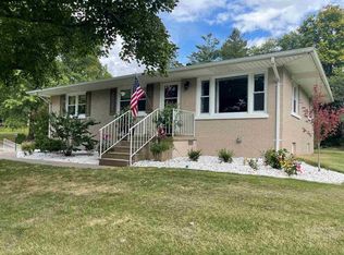 1400 Reiter Dr, Evansville, IN 47712