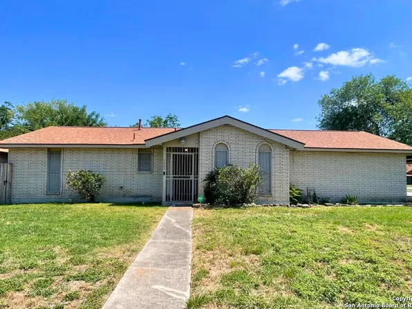 5002 Frank Borman, Kirby, TX 78219