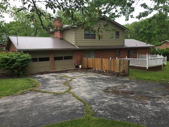 3rd image of 1802 Delwood Cir