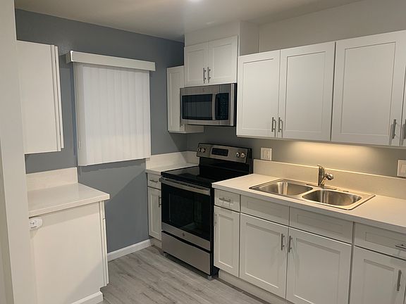5th image of 630 Kirk Ave #630