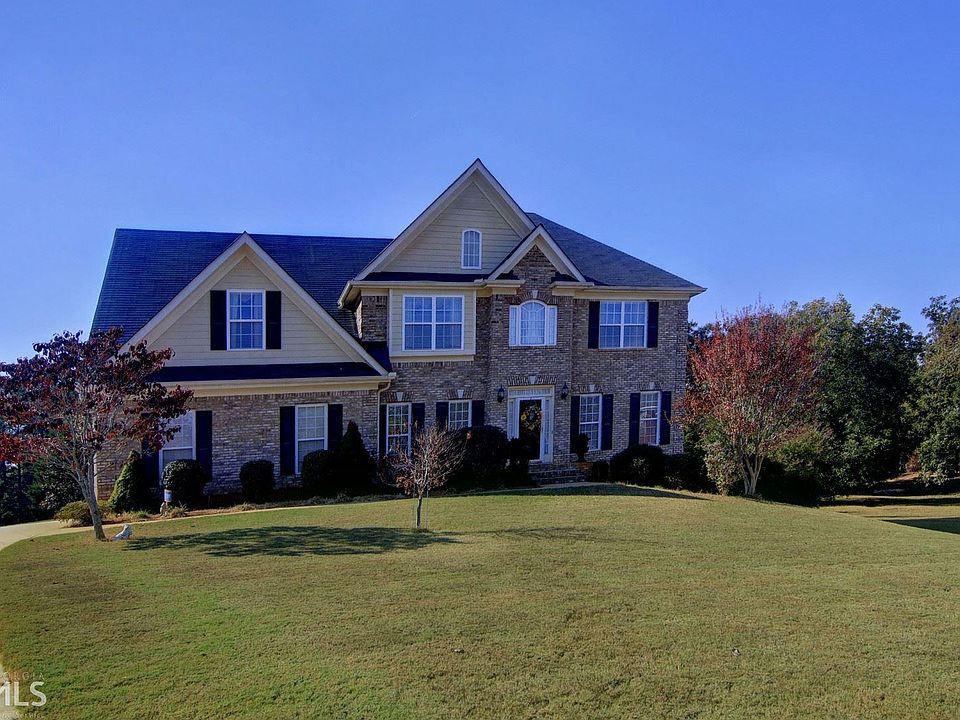 1st image of 2628 Grove Park Ln