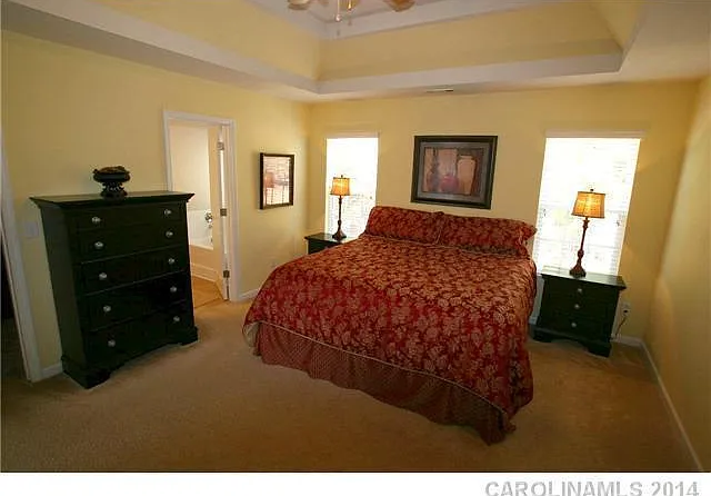 10132 Montrose Dr NW — Photo 12