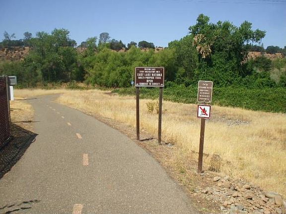 Walking trail to River