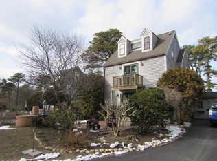 50 Nightingale Rd, Plymouth, MA 02360