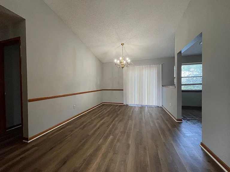 13326 Currituck Dr N — Photo 5