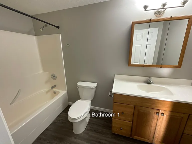 1062 E Waddell St #B — Photo 9