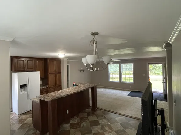 119 Pineview St, Havelock, NC 28532