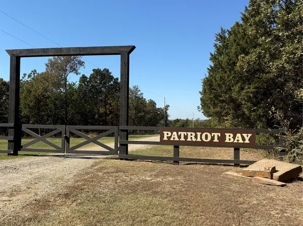 6 McNally Rd, Eufaula, OK 74432