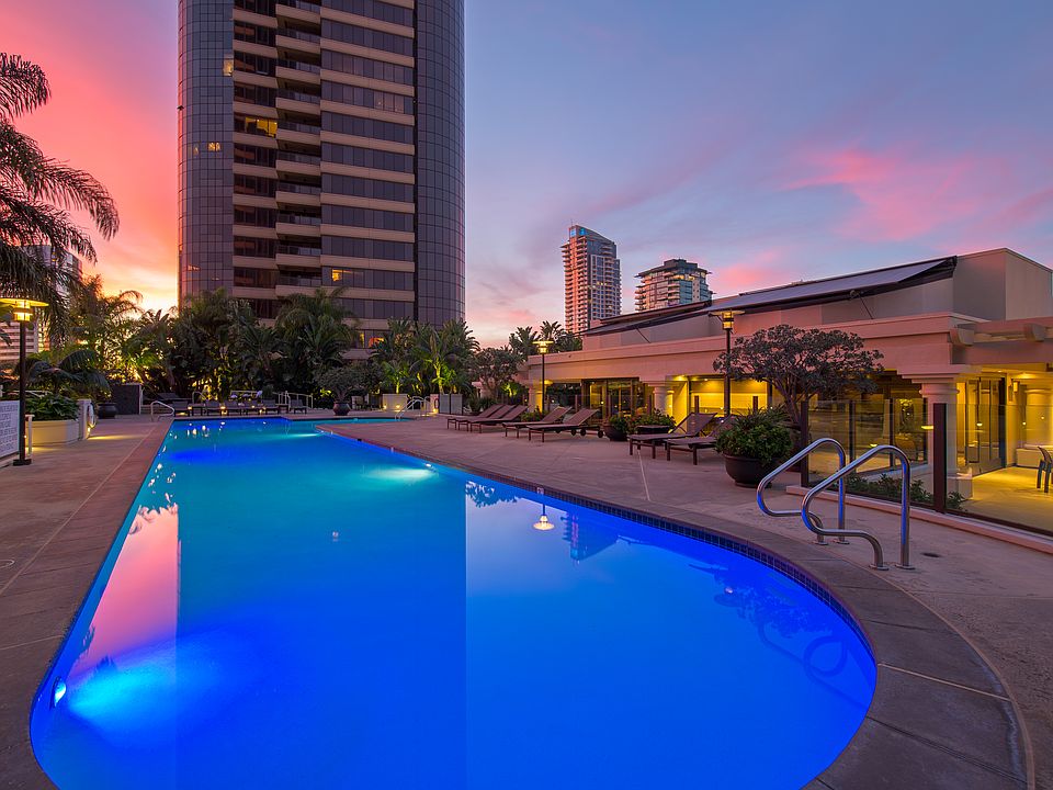 1st image of 200 Harbor Dr Unit 1602